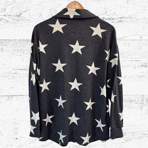 7th Ray Black and White Casual Button Down Shirt Star Design - Picture 2 of 4